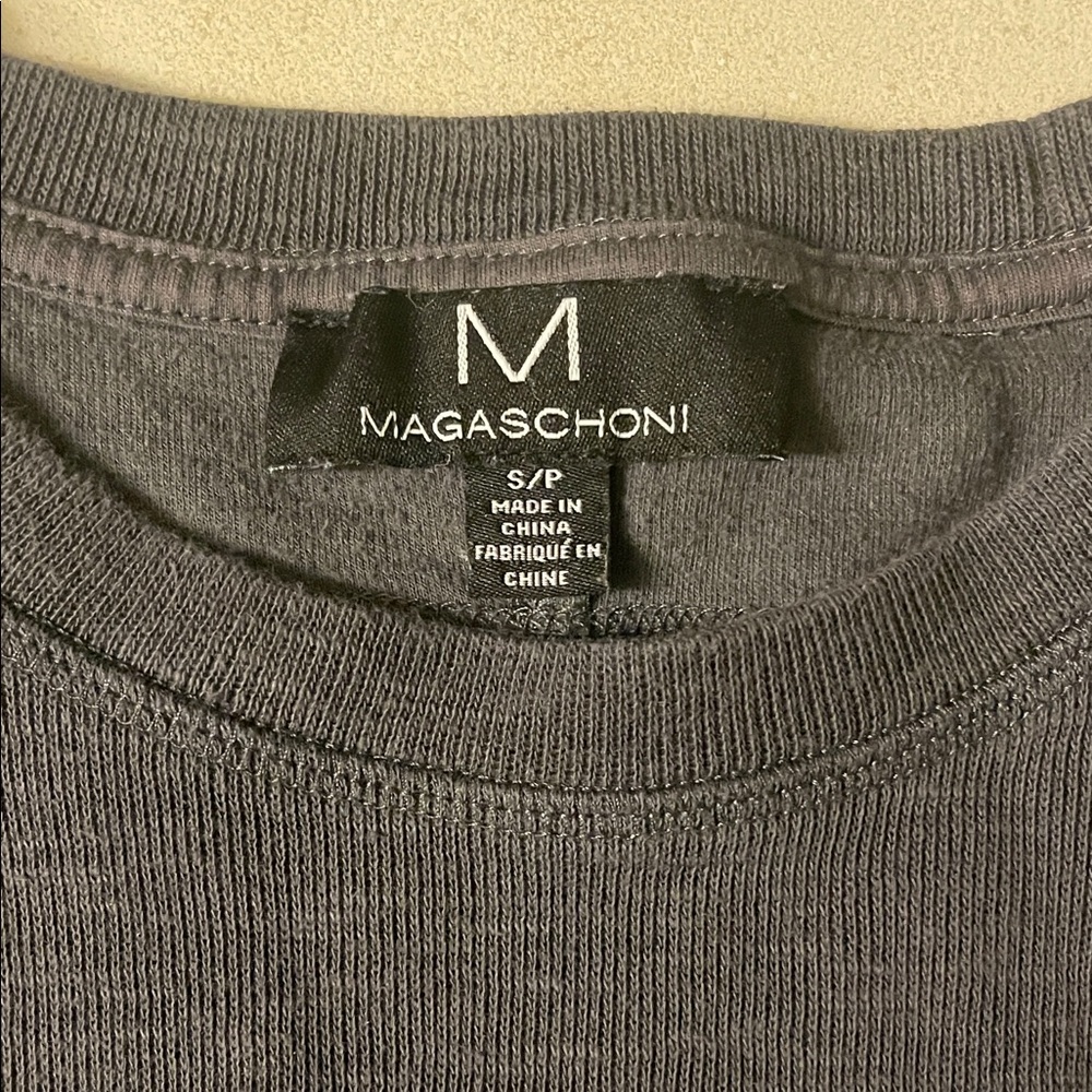 Magaschoni Men's Gray Crewneck Sweater